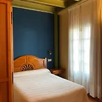 Cuevas Del Mar Hotel